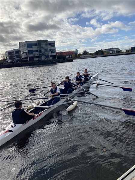 Exciting Day on the Water: Students Dive Back into Rowing with Enthusiasm